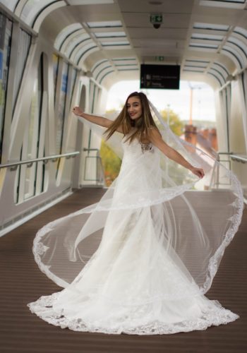 robe de mariée coupe sirene entierement en dentelle-6